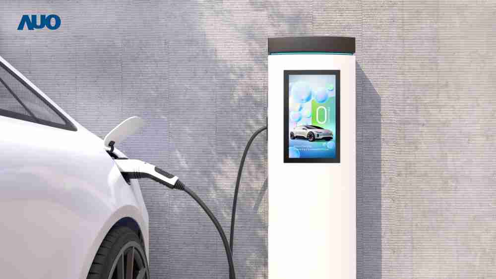 友達〝EVSE車用充電樁解決方案〞專為電動汽車充電樁設計，，具有高亮度、、克服戶外艱難環境的耐溫、、、、耐紫外線等特性，，並搭載散熱性及擴充性強的高效能工業電腦，，，，可實現人機互動訴求，，，，如資訊顯示、、、、支付等應用